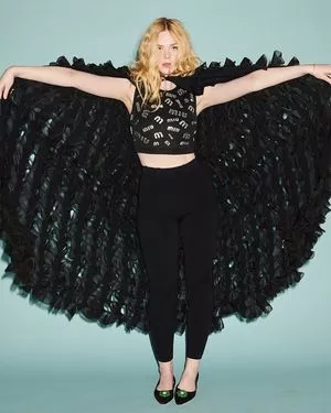 Elle Fanning OnlyFans Leaked Free Thumbnail Picture - #IqaQugGs05