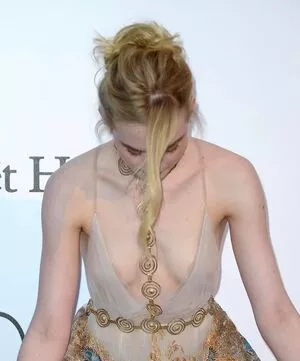 Elle Fanning OnlyFans Leaked Free Thumbnail Picture - #JmtAAWsqhQ