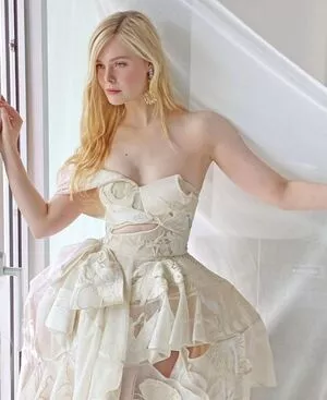 Elle Fanning OnlyFans Leaked Free Thumbnail Picture - #KcGI1j8jQz
