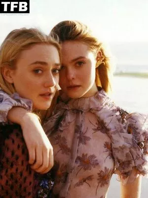 Elle Fanning OnlyFans Leaked Free Thumbnail Picture - #L6ncwijrke