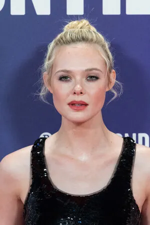 Elle Fanning OnlyFans Leaked Free Thumbnail Picture - #MCTLH6T21o