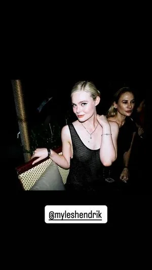 Elle Fanning OnlyFans Leaked Free Thumbnail Picture - #MDuT32bkKl