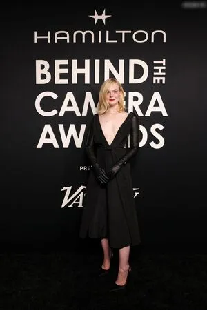 Elle Fanning OnlyFans Leaked Free Thumbnail Picture - #MMIzvD9syn