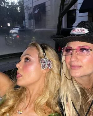 Elle Fanning OnlyFans Leaked Free Thumbnail Picture - #MeaIqE692e