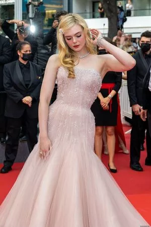 Elle Fanning OnlyFans Leaked Free Thumbnail Picture - #Mjdp4l4ObA