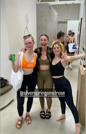 Elle Fanning OnlyFans Leaked Free Thumbnail Picture - #MrnO7PIczy