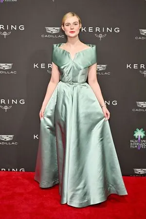 Elle Fanning OnlyFans Leaked Free Thumbnail Picture - #MvqoasjgF4