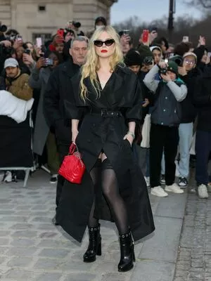 Elle Fanning OnlyFans Leaked Free Thumbnail Picture - #OHnyQExqd3