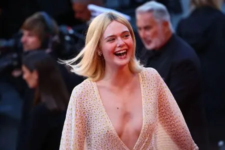 Elle Fanning OnlyFans Leaked Free Thumbnail Picture - #OcXeZWAVUP