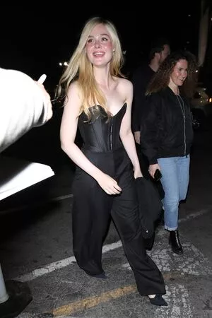 Elle Fanning OnlyFans Leaked Free Thumbnail Picture - #P2s4Mgfk4D