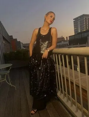 Elle Fanning OnlyFans Leaked Free Thumbnail Picture - #PaIgK1huPh