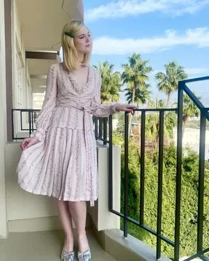 Elle Fanning OnlyFans Leaked Free Thumbnail Picture - #QWPNS89sAS