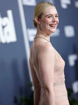 Elle Fanning OnlyFans Leaked Free Thumbnail Picture - #Qqo925PBpd