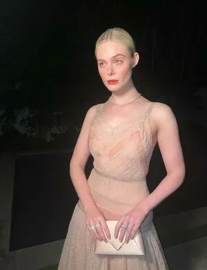 Elle Fanning OnlyFans Leaked Free Thumbnail Picture - #R5Oz5t9Ysz