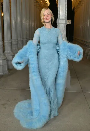 Elle Fanning OnlyFans Leaked Free Thumbnail Picture - #RkUolPL9UK