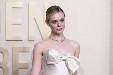Elle Fanning OnlyFans Leaked Free Thumbnail Picture - #RqHo0s9rh8