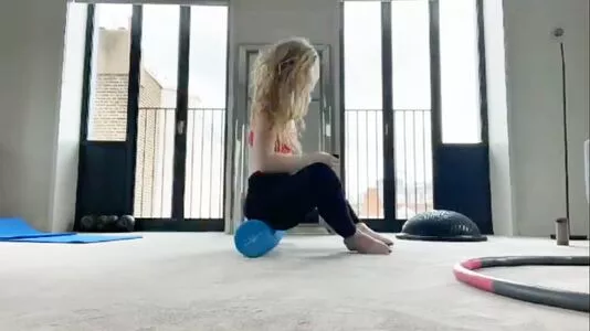 Elle Fanning OnlyFans Leaked Free Thumbnail Picture - #Rqw9M6tl15