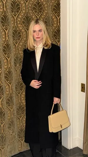 Elle Fanning OnlyFans Leaked Free Thumbnail Picture - #SV7dW5hhag