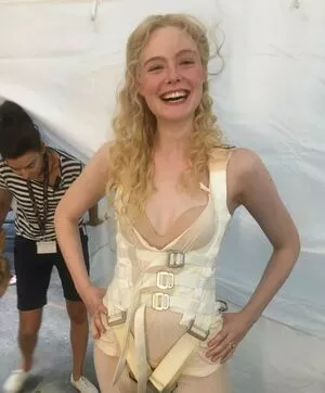 Elle Fanning OnlyFans Leaked Free Thumbnail Picture - #TN0mmc6bUH