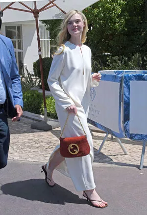 Elle Fanning OnlyFans Leaked Free Thumbnail Picture - #TYSqufACO9