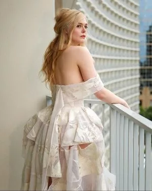 Elle Fanning OnlyFans Leaked Free Thumbnail Picture - #TfQ4Byxiad