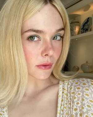 Elle Fanning OnlyFans Leaked Free Thumbnail Picture - #Tfri9aaQPN