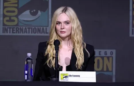 Elle Fanning OnlyFans Leaked Free Thumbnail Picture - #UFchXIyPvE