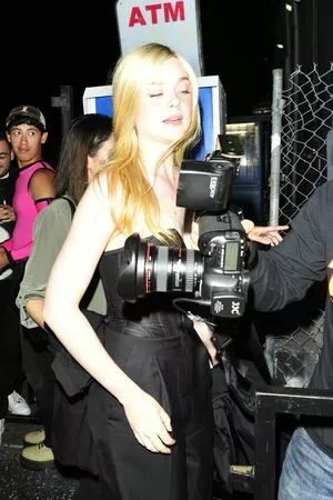 Elle Fanning OnlyFans Leaked Free Thumbnail Picture - #UXqVEpOibz