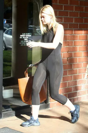 Elle Fanning OnlyFans Leaked Free Thumbnail Picture - #UXy236vkRO