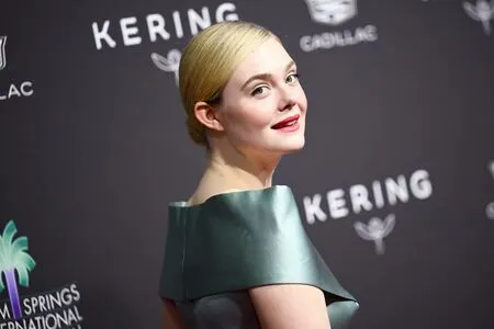 Elle Fanning OnlyFans Leaked Free Thumbnail Picture - #UroxXiBXoK