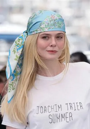 Elle Fanning OnlyFans Leaked Free Thumbnail Picture - #WEfofhjFFy