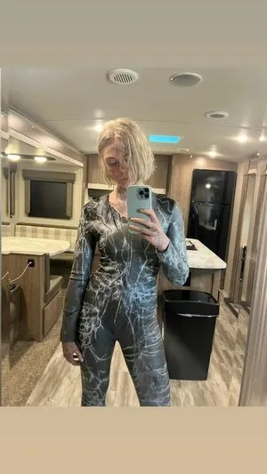 Elle Fanning OnlyFans Leaked Free Thumbnail Picture - #WUO5lokOxY