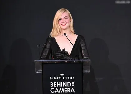 Elle Fanning OnlyFans Leaked Free Thumbnail Picture - #Xmc03f8i3w