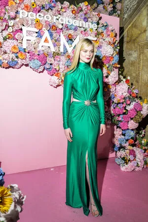 Elle Fanning OnlyFans Leaked Free Thumbnail Picture - #XyZ8qwSlNw