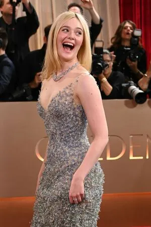 Elle Fanning OnlyFans Leaked Free Thumbnail Picture - #Z6pV1TfNty