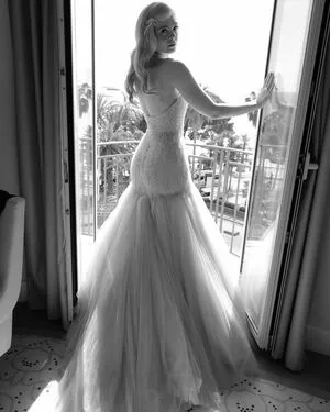 Elle Fanning OnlyFans Leaked Free Thumbnail Picture - #ZcCTsky7Ii