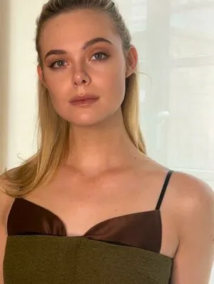 Elle Fanning OnlyFans Leaked Free Thumbnail Picture - #afo7pk5kYJ