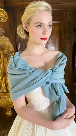 Elle Fanning OnlyFans Leaked Free Thumbnail Picture - #arFfADlJX1