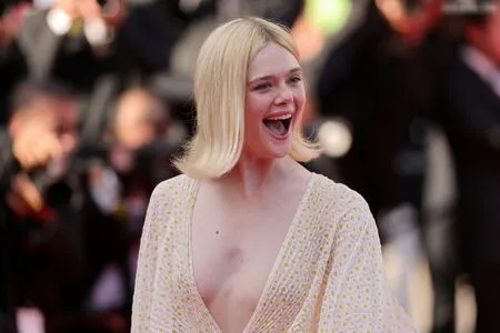 Elle Fanning OnlyFans Leaked Free Thumbnail Picture - #awNlXDEO4z