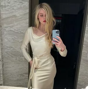 Elle Fanning OnlyFans Leaked Free Thumbnail Picture - #bHsyNfsaoo