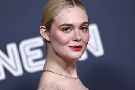 Elle Fanning OnlyFans Leaked Free Thumbnail Picture - #bq1DBNAVTA