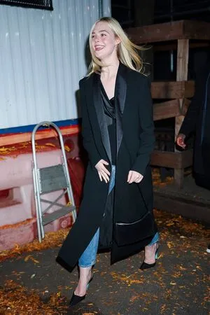 Elle Fanning OnlyFans Leaked Free Thumbnail Picture - #c2WQYyzqKt