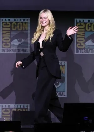 Elle Fanning OnlyFans Leaked Free Thumbnail Picture - #cPNMf4D73c