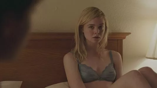 Elle Fanning OnlyFans Leaked Free Thumbnail Picture - #dPLzd6NgSN