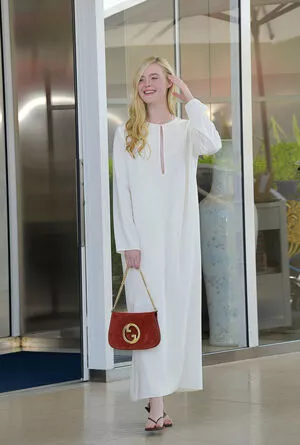 Elle Fanning OnlyFans Leaked Free Thumbnail Picture - #f45myAGUSl