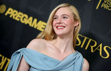 Elle Fanning OnlyFans Leaked Free Thumbnail Picture - #fpxc1JcoFk