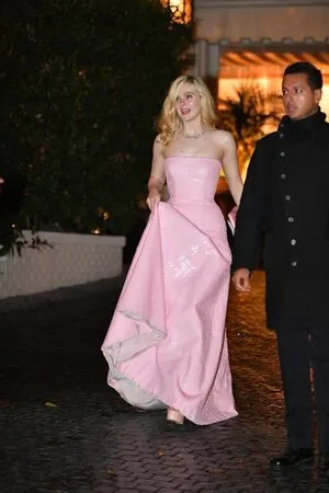 Elle Fanning OnlyFans Leaked Free Thumbnail Picture - #gIswB59bnb