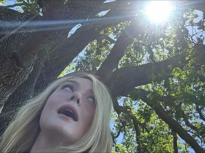 Elle Fanning OnlyFans Leaked Free Thumbnail Picture - #hk7dFUX2q8