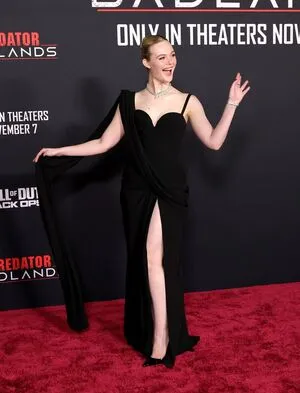 Elle Fanning OnlyFans Leaked Free Thumbnail Picture - #i2TlrQ5EZC