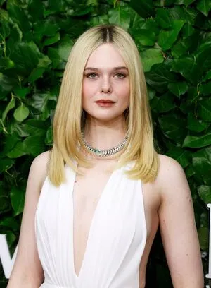 Elle Fanning OnlyFans Leaked Free Thumbnail Picture - #iWNdF0xnqP